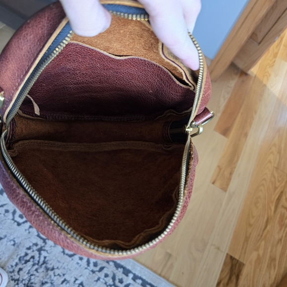 Portland Leather Good Circle Bag, Wallet and SoRetro Strap - Picture 7 of 7